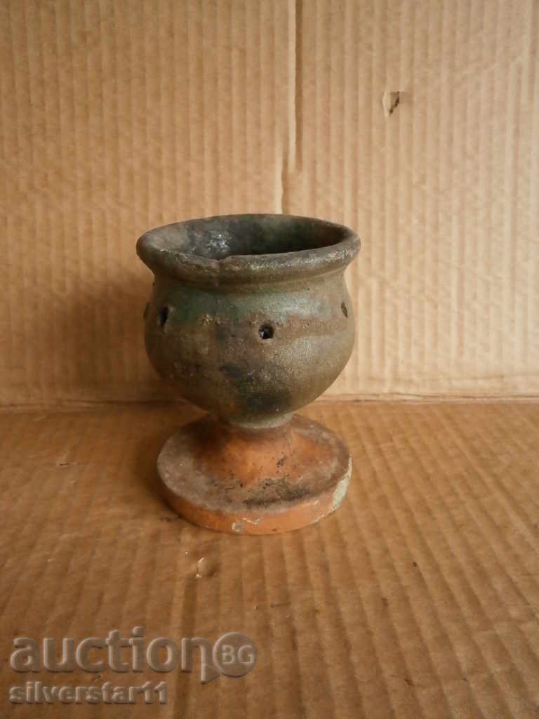 arzător de tămâie din ceramică antică arzător de tămâie cu preț 31.00 BGN | € 15.85