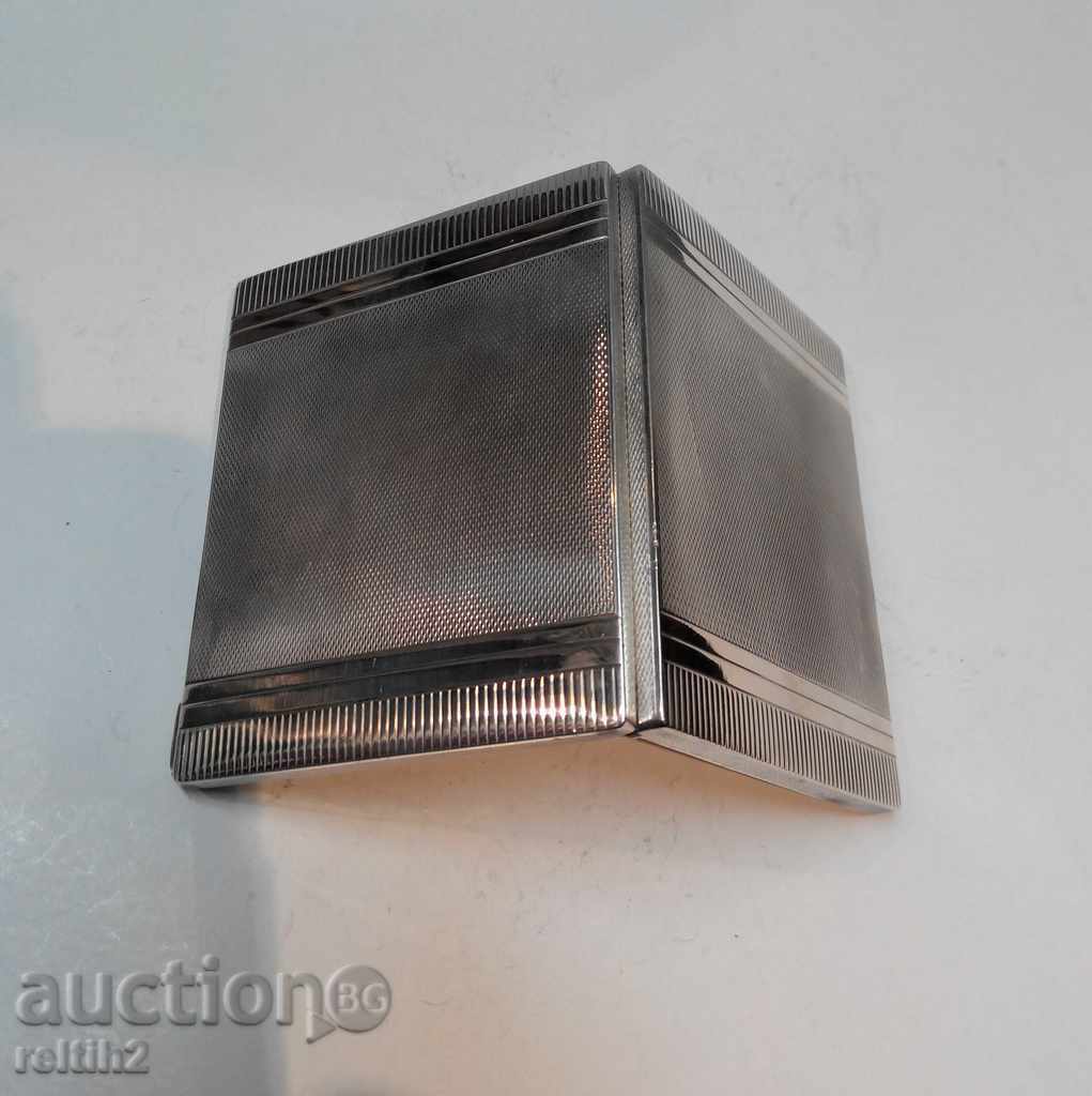 Auction Old silver box Auction Old silver box