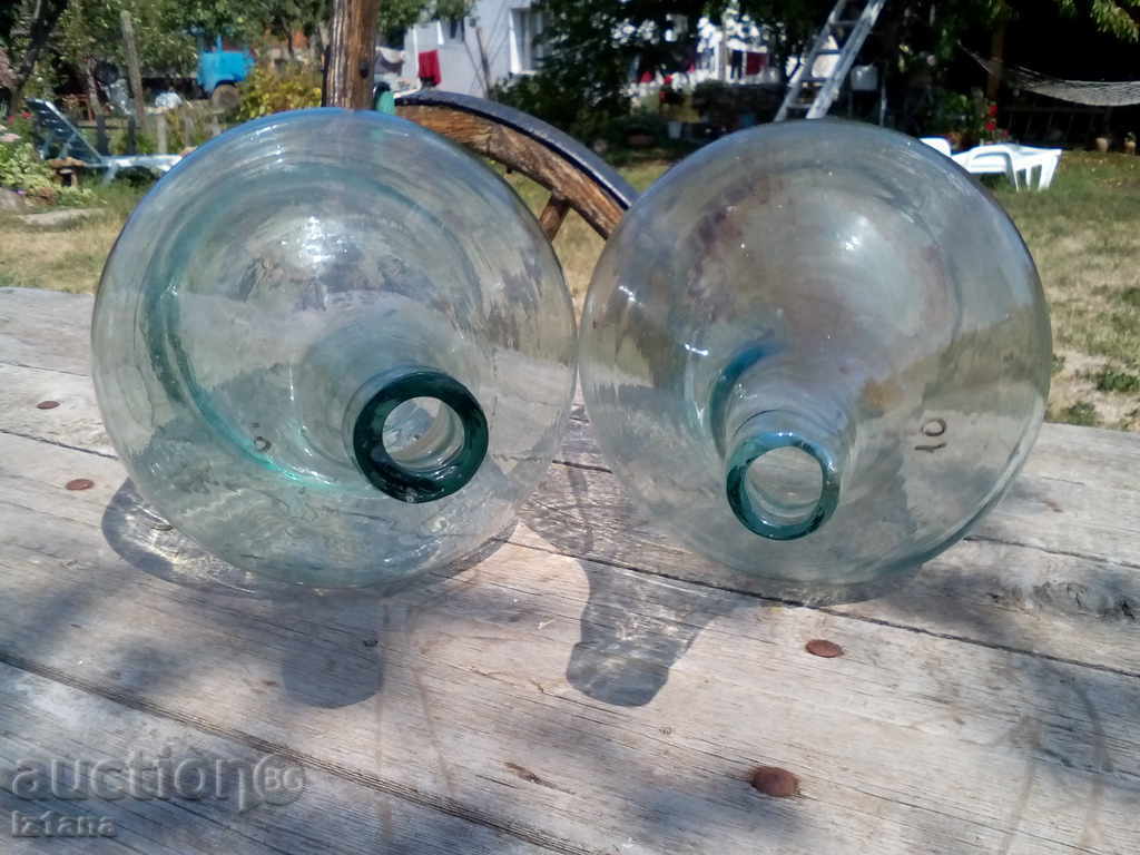 Auction  Damajana, Damajani, Glass vessel