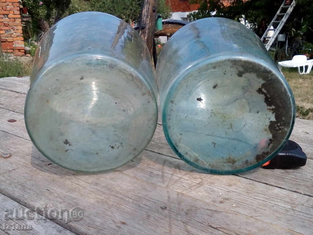 Delivery of Damajana, Damajani, Glass vessel Delivery of Damajana, Damajani, Glass vessel