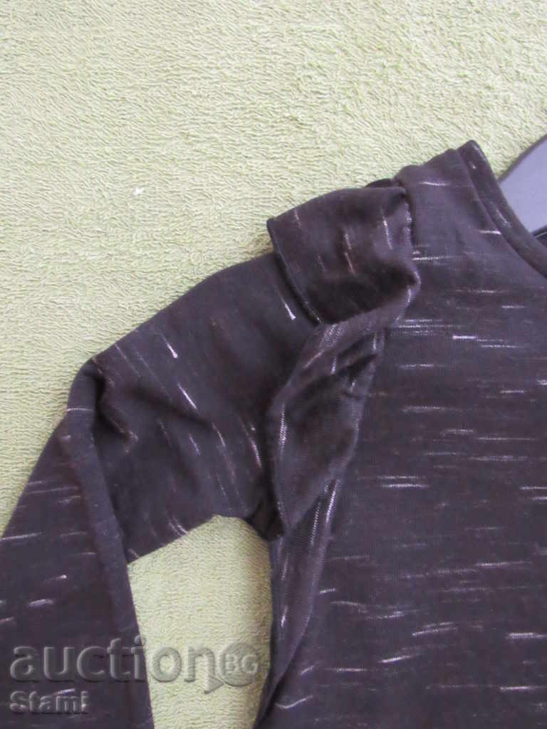 Blouse for girl H & M melange, new, size 98/104 with price 10.00 BGN | € 5.11