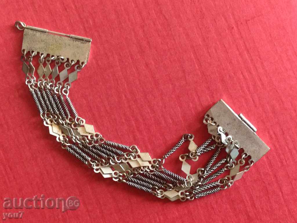 Auction OLD INTERESTING BRACELET 7 Auction OLD INTERESTING BRACELET 7