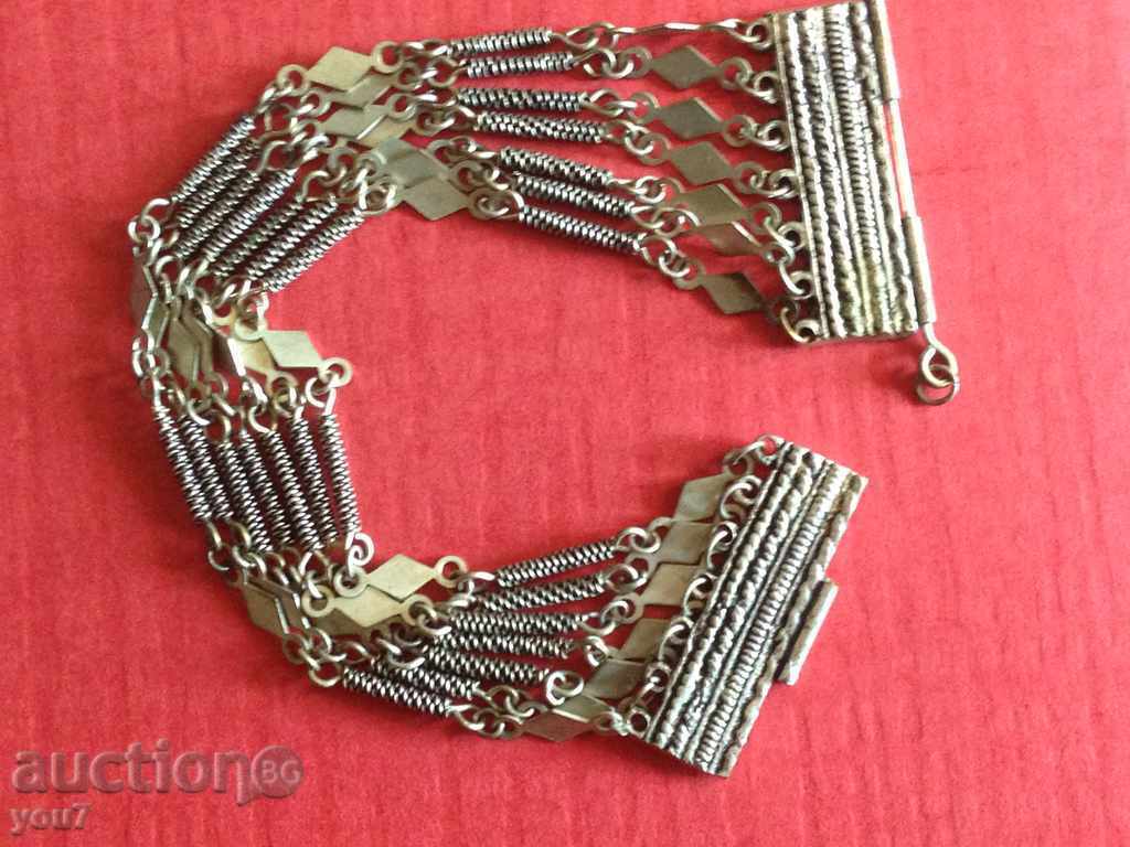 ΠΑΛΙΟ ΕΝΔΙΑΦΕΡΟΝ ΒΡΑΧΙΟΛΙ 7