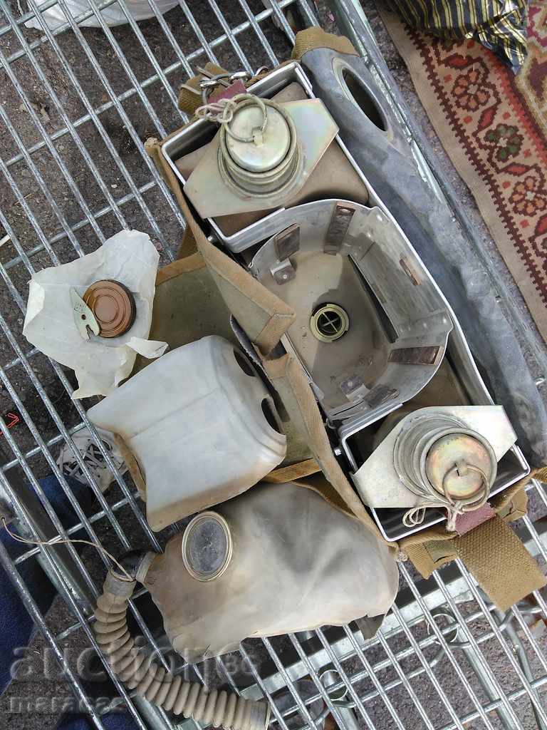 Στρατιωτική μάσκα αερίου ρωσικό _ μοντέλο 1946 Στρατιωτική μάσκα αερίου ρωσικό _ μοντέλο 1946