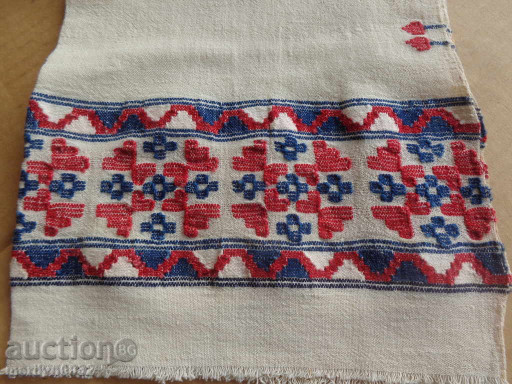 Delivery of An old hand-woven cloth embroidery Delivery of An old hand-woven cloth embroidery