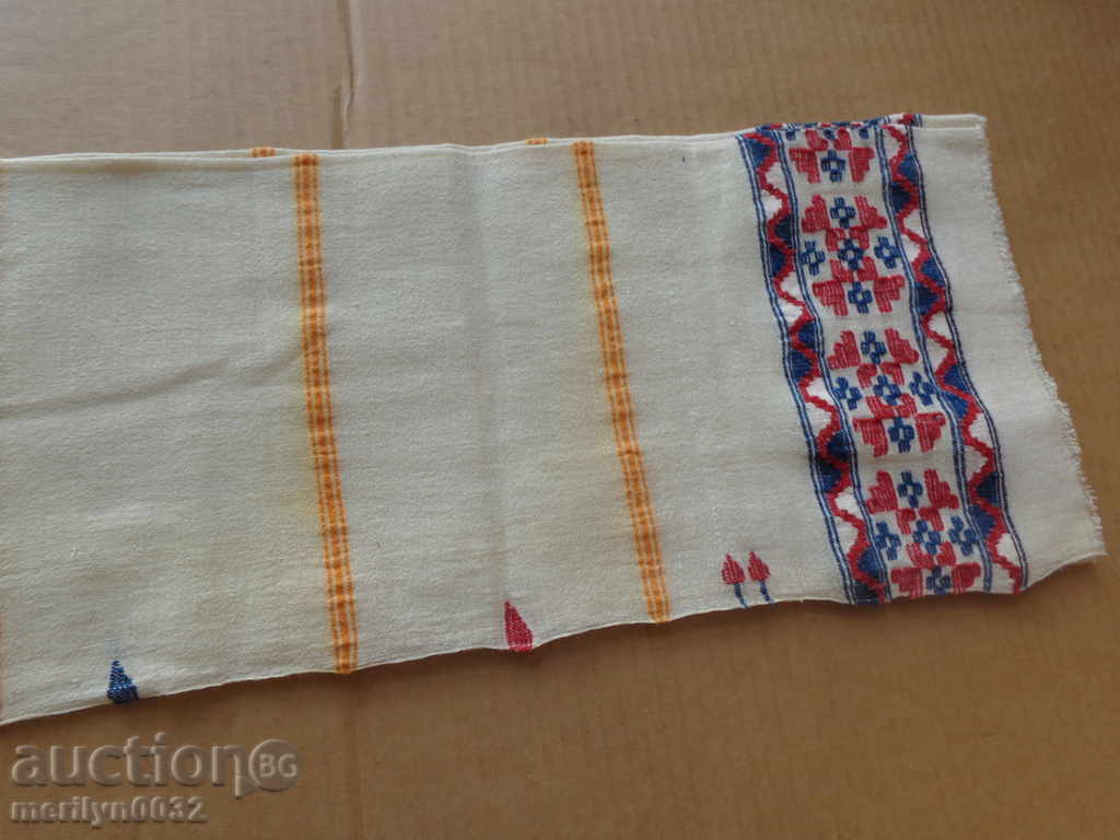 An old hand-woven cloth embroidery - 6 An old hand-woven cloth embroidery - 6