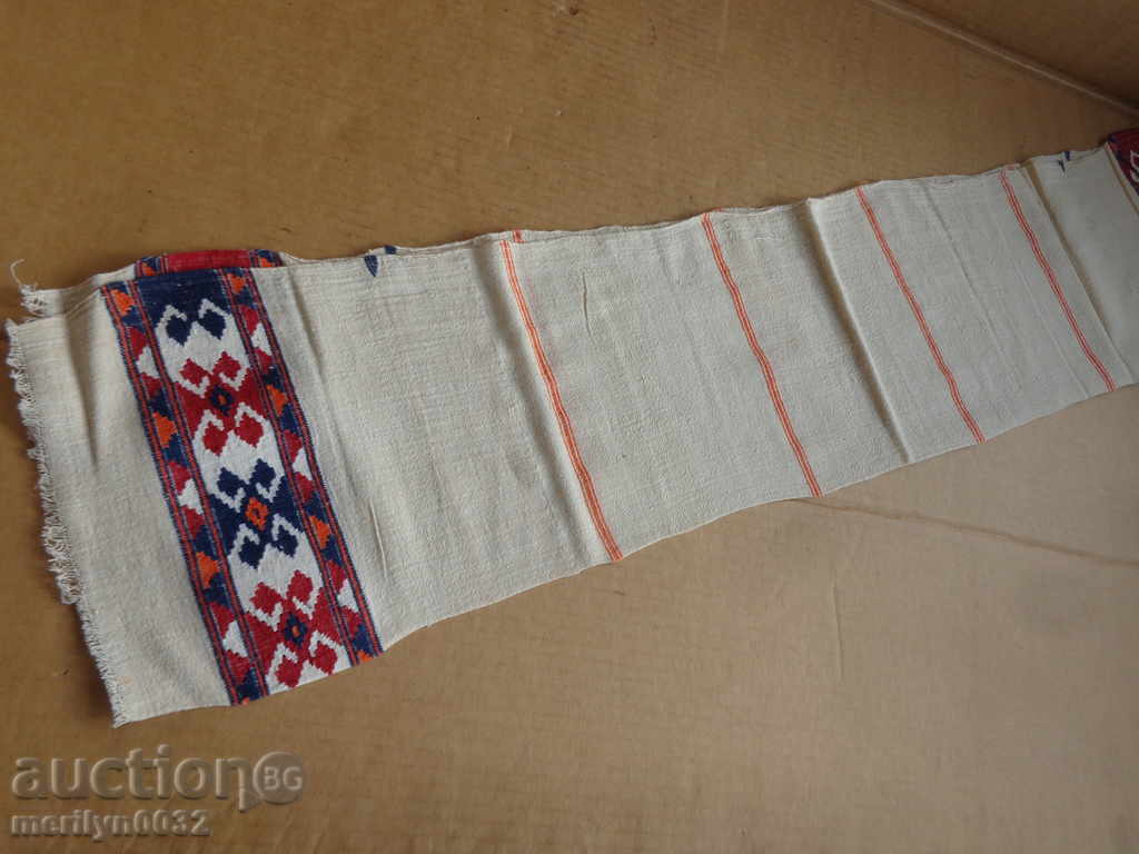 An old hand-woven cloth embroidery - 5 An old hand-woven cloth embroidery - 5
