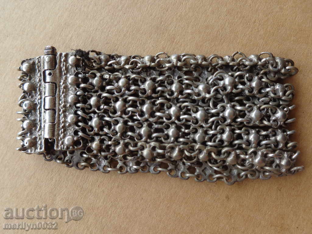 Auction Renaissance silver bracelet, jewel, jewel, necklace, ring Auction Renaissance silver bracelet, jewel, jewel, necklace, ring