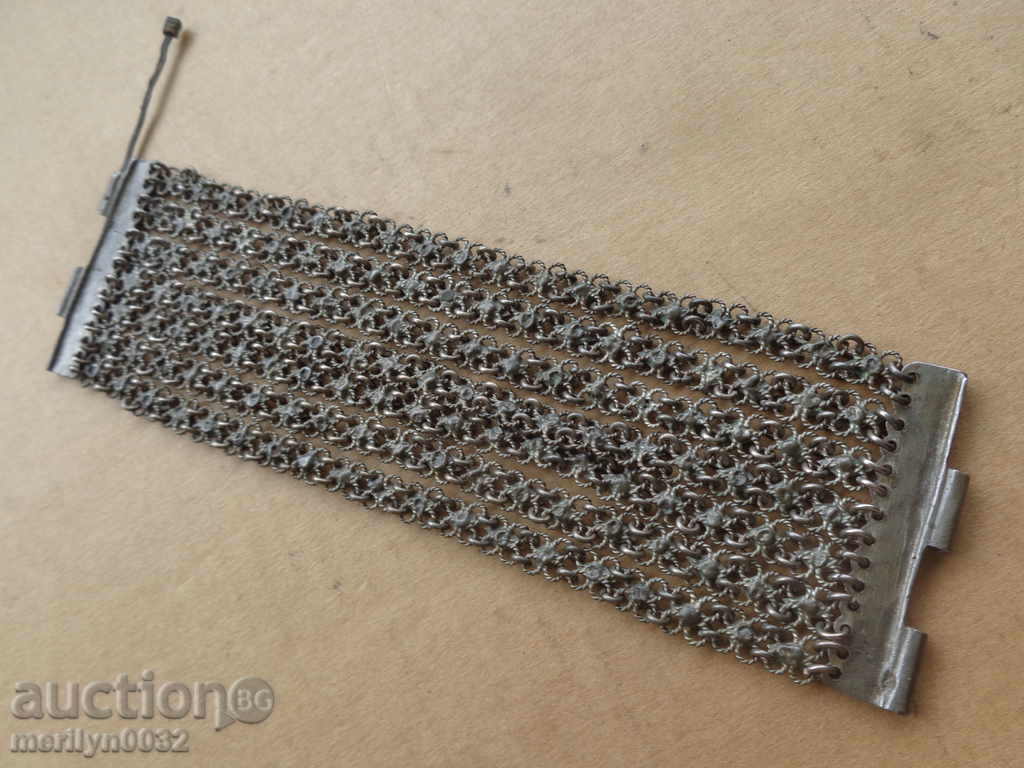 Доставка на Възрожденска сребърна гривна, накит, бижу, колие, пръстен