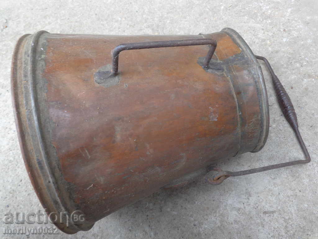 A barley measure for the brandy 1925on a jug kettle a baker copper pot bucket with price 168.00 BGN | € 85.90 A barley measure for the brandy 1925on a jug kettle a baker copper pot bucket with price 168.00 BGN | € 85.90