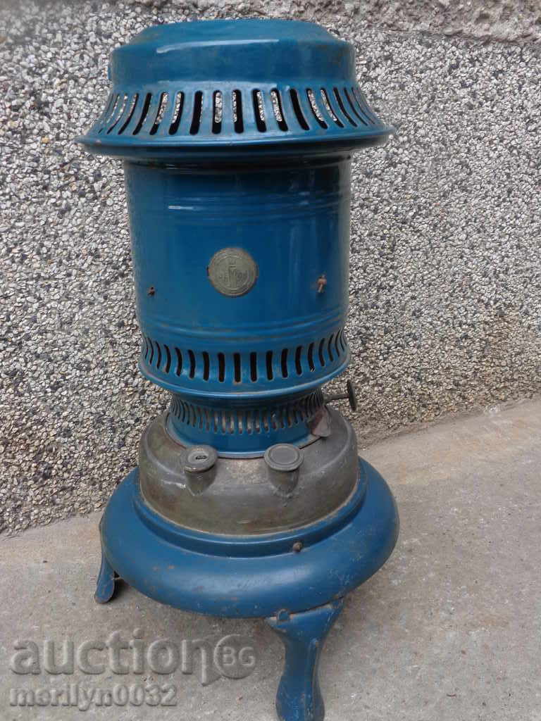 Auction  Old gas stove enamel lamp kumbe, tuch, fireplace