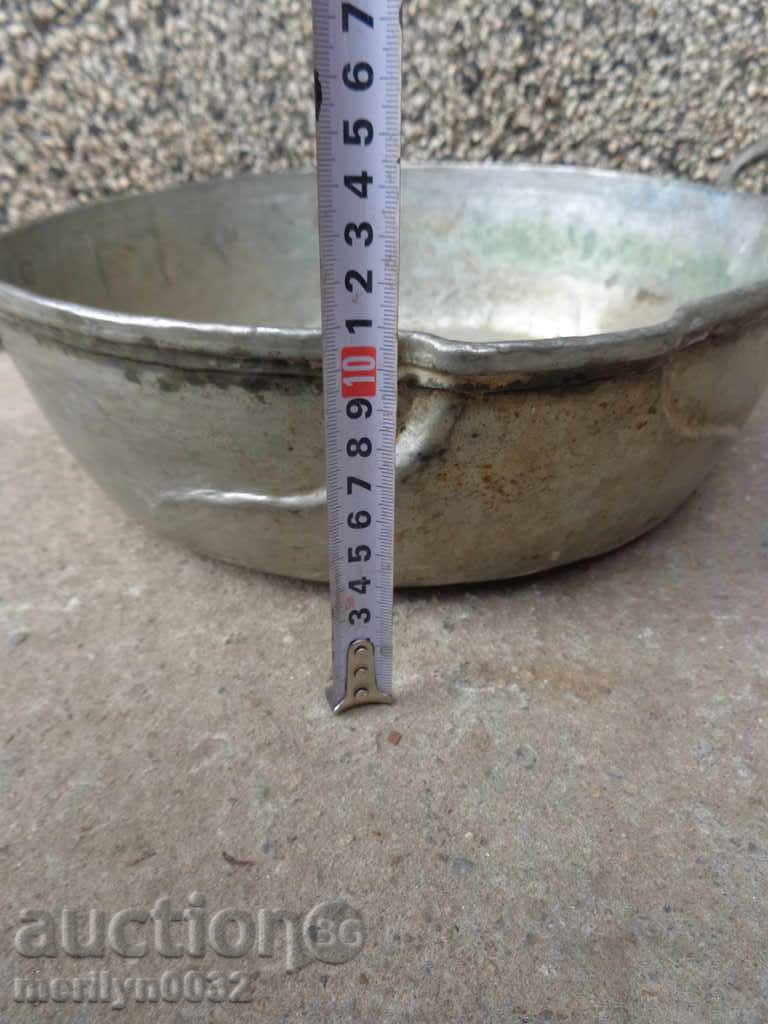 Delivery of Old copper tray, sahane, baker, tray, tray Delivery of Old copper tray, sahane, baker, tray, tray