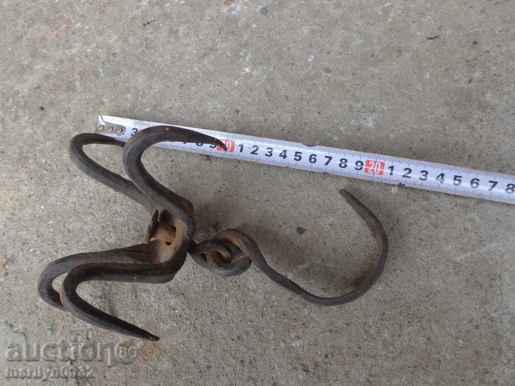 Delivery of Hook, scraper, wrought iron Delivery of Hook, scraper, wrought iron