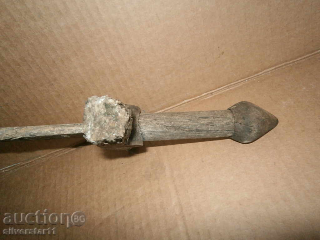 Delivery of Ancient wooden sword toy Delivery of Ancient wooden sword toy