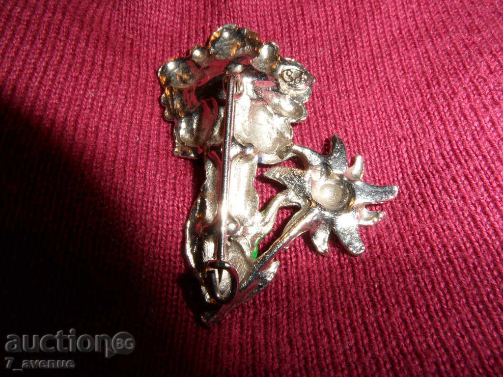 EDELWEISS BROOCH and ... 48/30 mm, marked, WONDERFUL with price 69.00 BGN | € 35.28 EDELWEISS BROOCH and ... 48/30 mm, marked, WONDERFUL with price 69.00 BGN | € 35.28