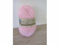 Quality Dutch yarn in gentle pink color - 50 grams