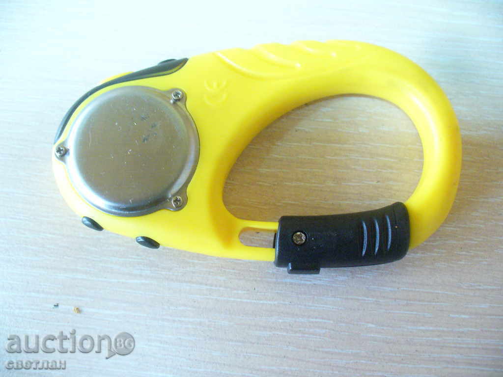 CLOCK COMPASS CARABIN with price 18.00 BGN | € 9.20 CLOCK COMPASS CARABIN with price 18.00 BGN | € 9.20