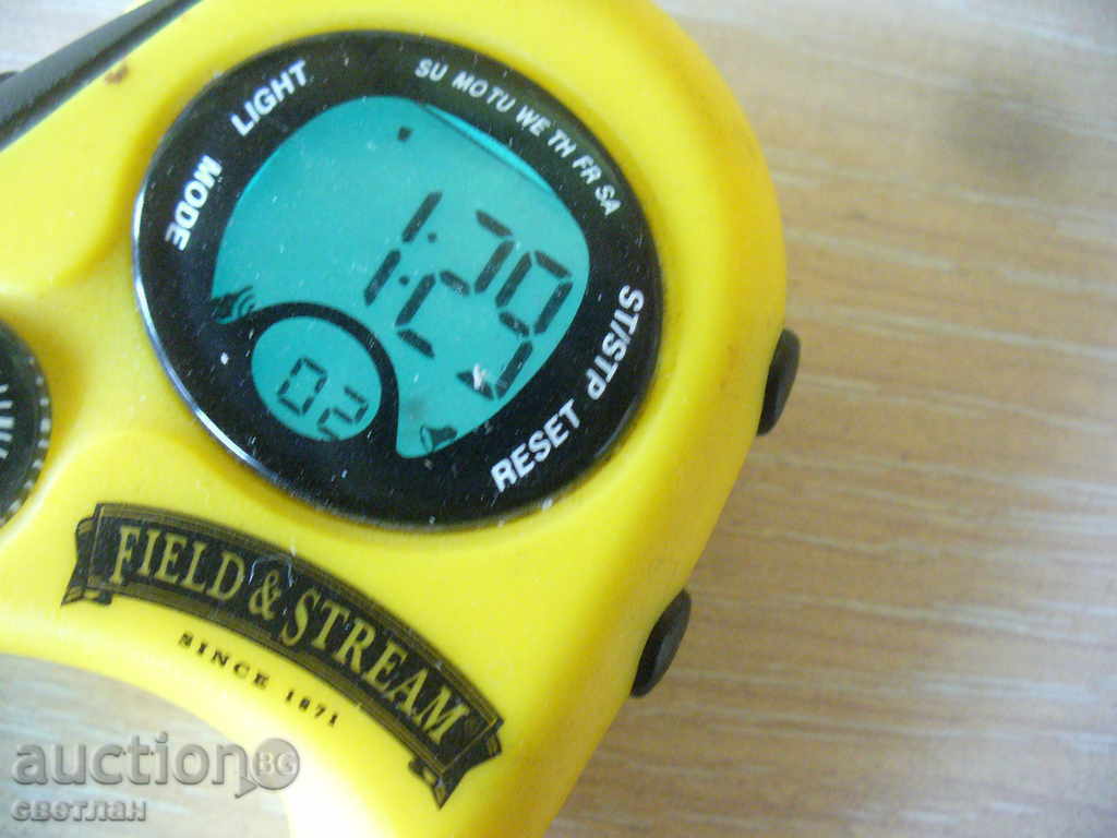 Auction CLOCK COMPASS CARABIN Auction CLOCK COMPASS CARABIN