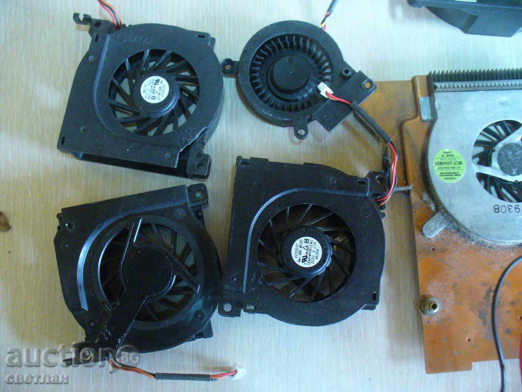 LOT FANS with price 15.00 BGN | € 7.67 LOT FANS with price 15.00 BGN | € 7.67