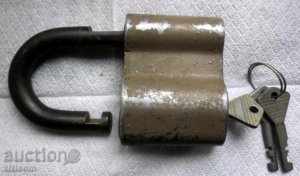 STAR HUGE KATINAR 12 CM - 3 KEYS with price 50.00 BGN | € 25.56 STAR HUGE KATINAR 12 CM - 3 KEYS with price 50.00 BGN | € 25.56