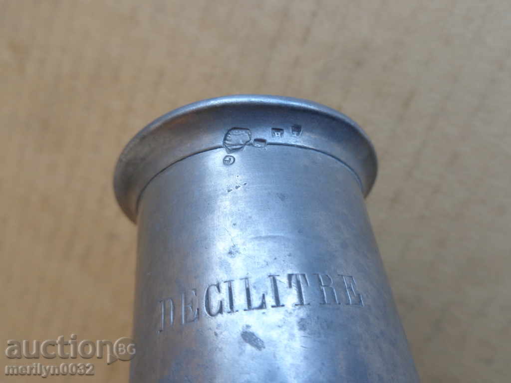 Old Laboratory Measure Liquid Liter Decilite Millimeter with price 46.00 BGN | € 23.52