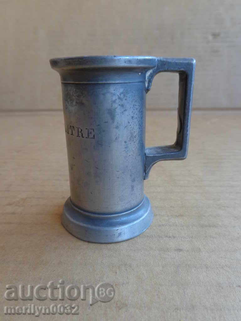 Delivery of Old Laboratory Measure Liquid Liter Decilite Millimeter