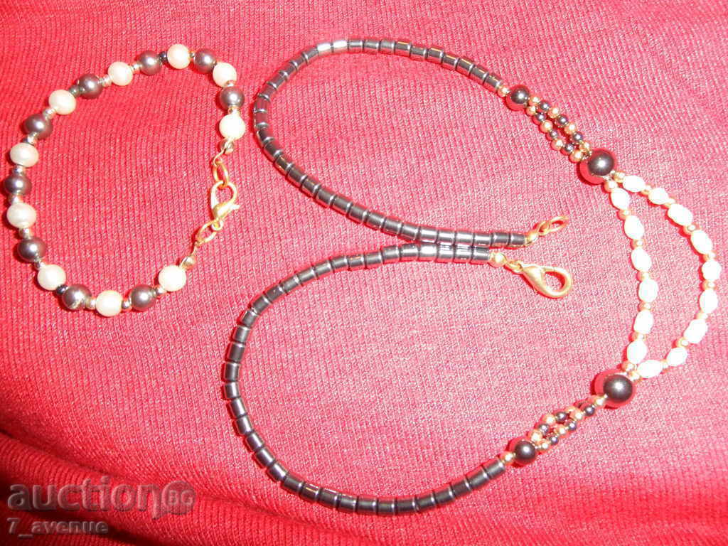 NECKLACE with pearls and hematite, length 42 cm, and BRACELET - 16.5 cm, Christmas