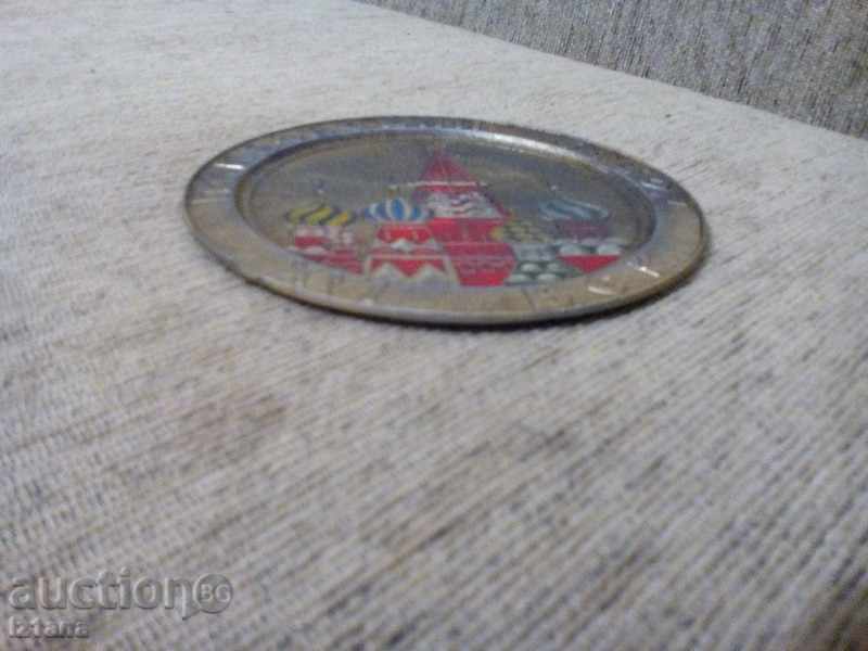 Delivery of Souvenir saucer