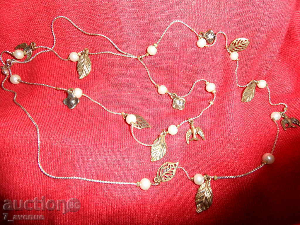 ΚΟΛΙΕ με πέρλες, πέταλα, χελιδόνια δ-α 100 εκ. με τιμή 12.99 BGN | € 6.64