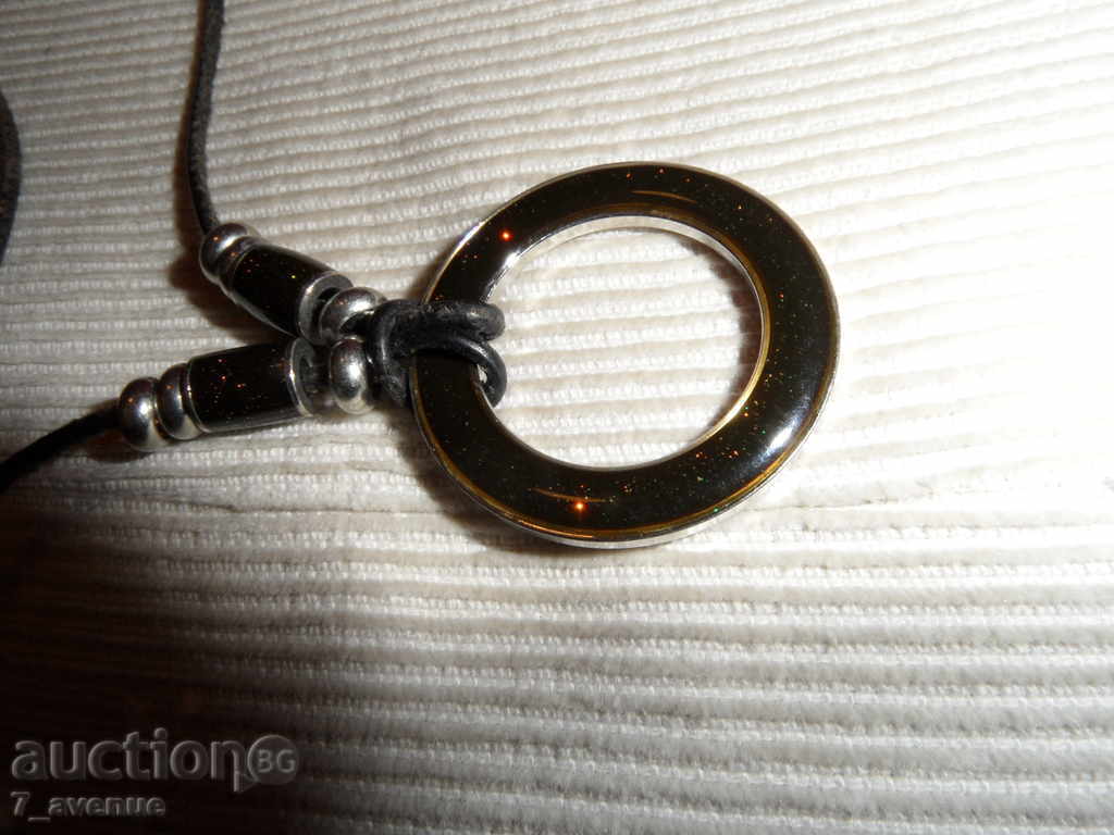 COLOR leather, enamel, 30 cm with price 6.99 BGN | € 3.57 COLOR leather, enamel, 30 cm with price 6.99 BGN | € 3.57