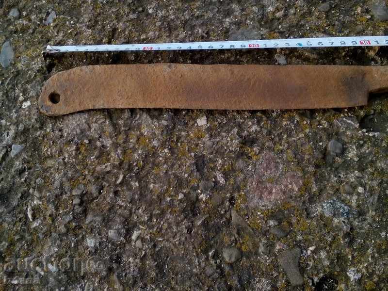 Auction  Ancient tool, a chopper