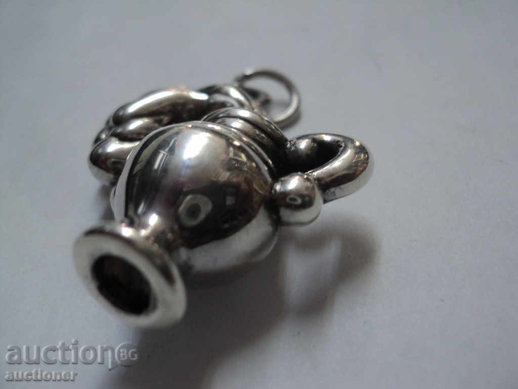 Livrarea Frumos vaza argint -DIZAYNERSKA LUARE RRRRRRRRRRRR Livrarea Frumos vaza argint -DIZAYNERSKA LUARE RRRRRRRRRRRR