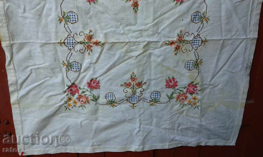 Auction  Embroidered table, table top, tablecloth. Embroidery