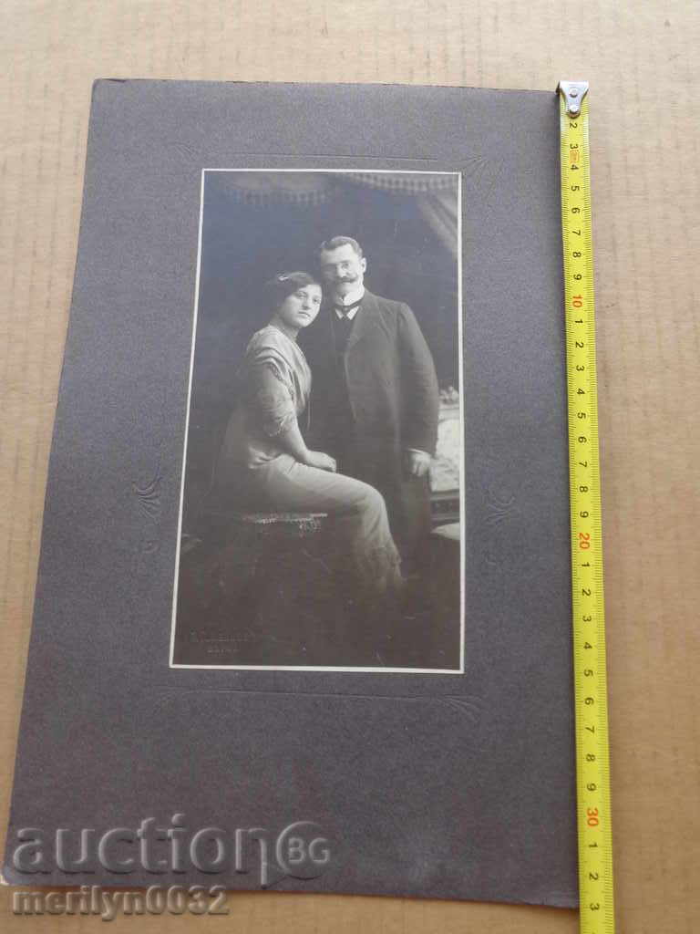 Family portrait photography photography Principality of Bulgaria with price 33.00 BGN | € 16.87 Family portrait photography photography Principality of Bulgaria with price 33.00 BGN | € 16.87