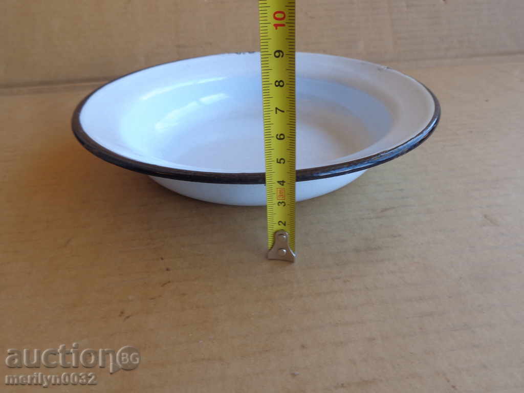 Auction Enameled dish, enamel bowl, bowl, wounded soup Auction Enameled dish, enamel bowl, bowl, wounded soup