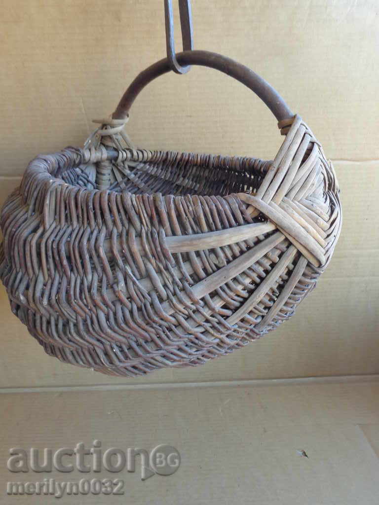 An old hand-knit basket - 5 An old hand-knit basket - 5