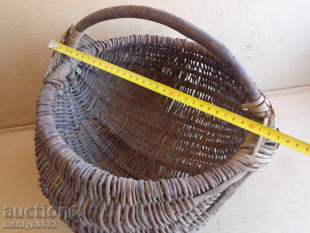 An old hand-knit basket - 6 An old hand-knit basket - 6