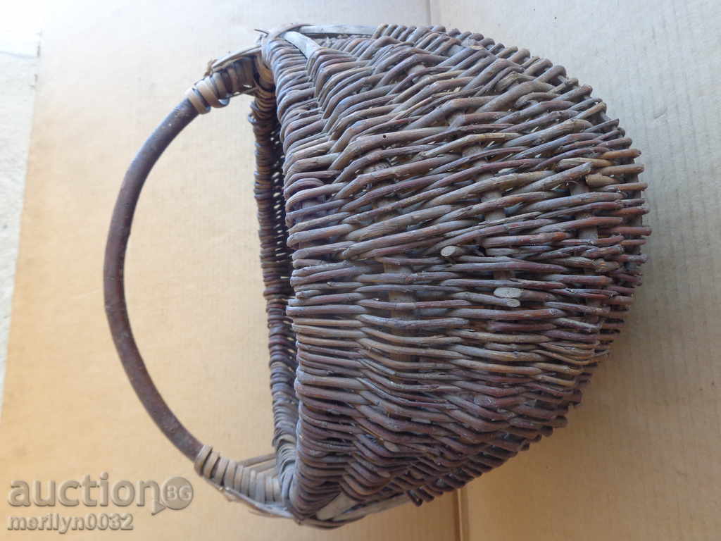 An old hand-knit basket - 7 An old hand-knit basket - 7