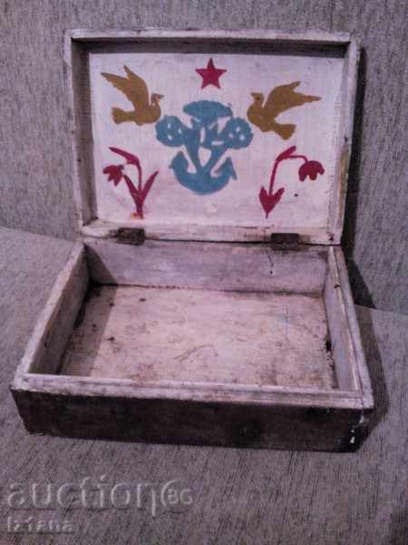 Ancient wooden box - 5 Ancient wooden box - 5