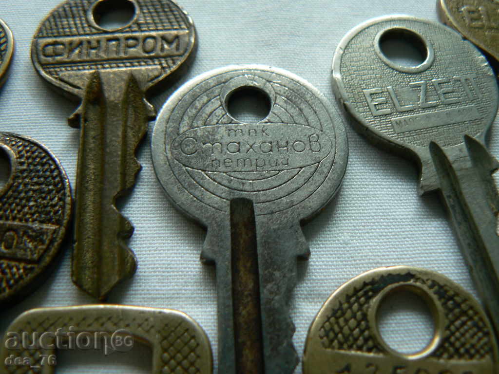 Old keys - 5 Old keys - 5