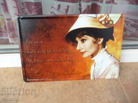 Metal Plaque Film Audrey Hepburn Cinema Old Oscar Hat