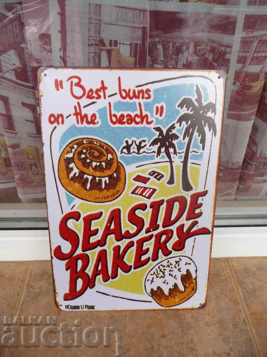 Metal plate food seafood pannies pizzas with price 18.00 BGN | € 9.20 Metal plate food seafood pannies pizzas with price 18.00 BGN | € 9.20