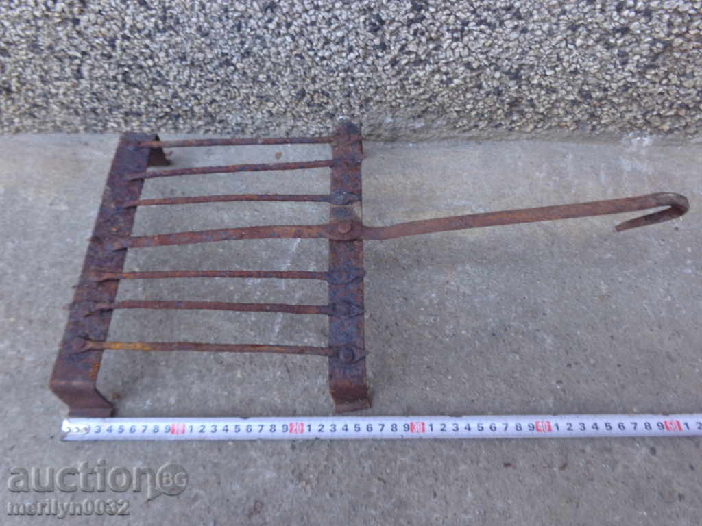 An old hand-forged grill, a steak, wrought iron with price 34.00 BGN | € 17.38
