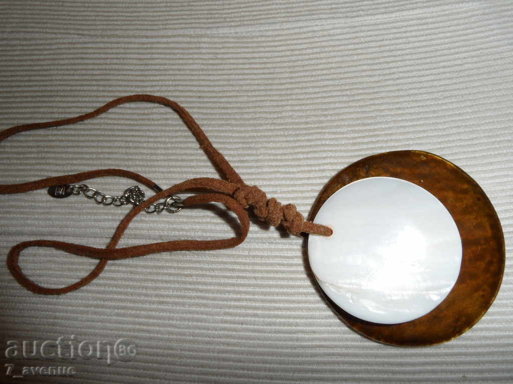 NECKLACE 43cm leather and mother-of-pearl - 6cm Christmas promotion!!