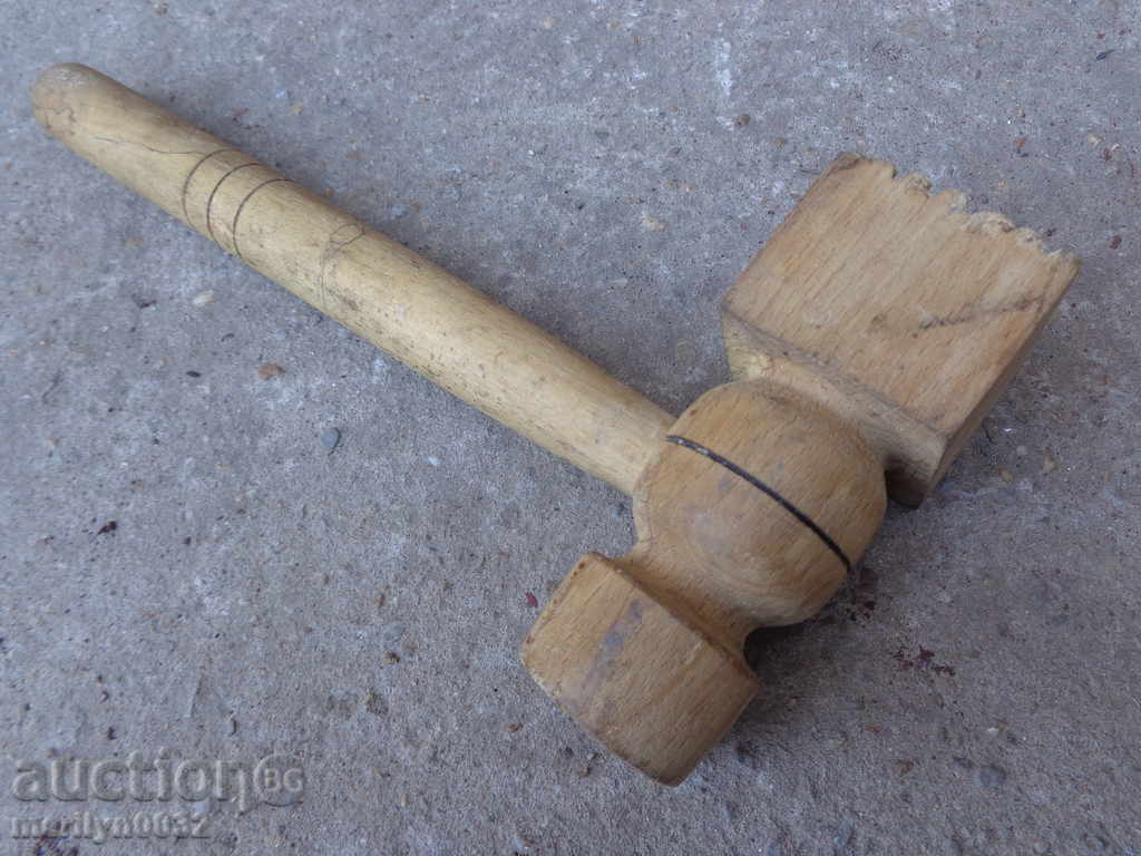 Old wooden big hammer, tool, wooden - 6 Old wooden big hammer, tool, wooden - 6
