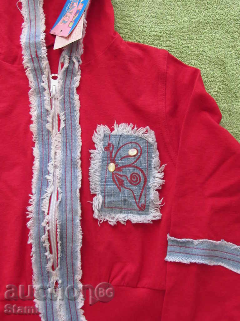 Red set and trousers set, new, size 11 with price 12.00 BGN | € 6.14