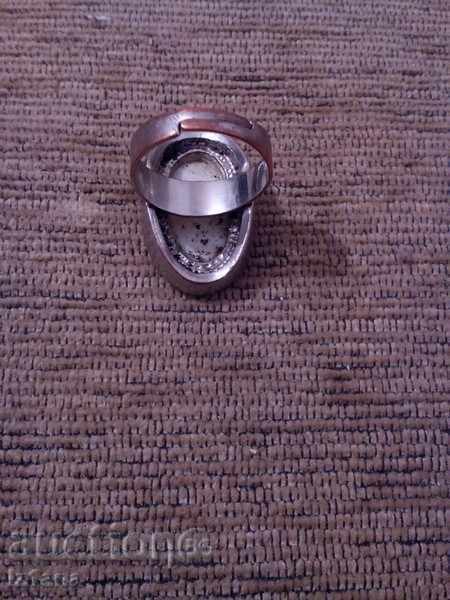 Δημοπρασία αρχαία δαχτυλίδι Δημοπρασία αρχαία δαχτυλίδι