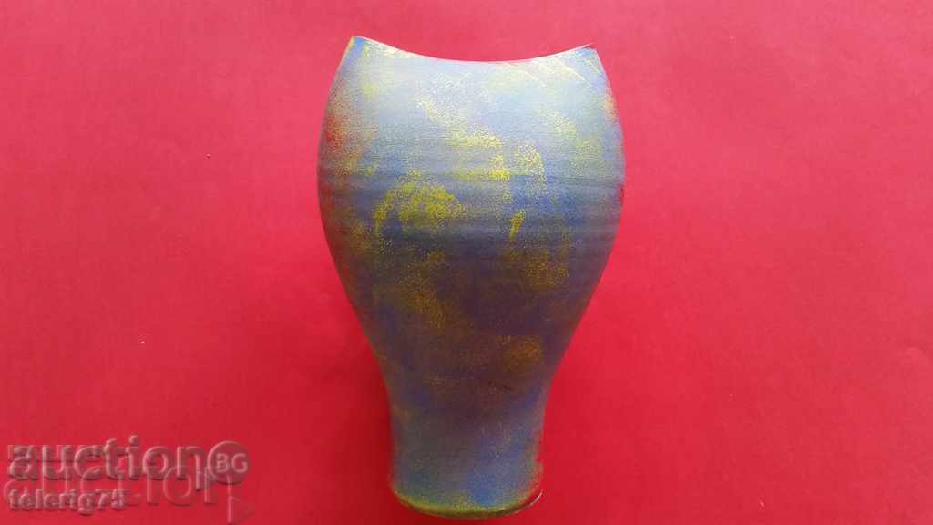 Licitație Frumos lucrate manual și pictate vaze ceramice de flori Licitație Frumos lucrate manual și pictate vaze ceramice de flori