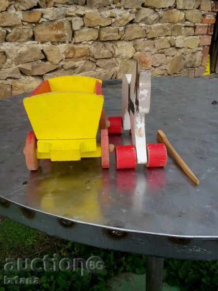 Δημοπρασία Παλιά ξύλινο άλογο παιχνίδι με καλάθι Δημοπρασία Παλιά ξύλινο άλογο παιχνίδι με καλάθι