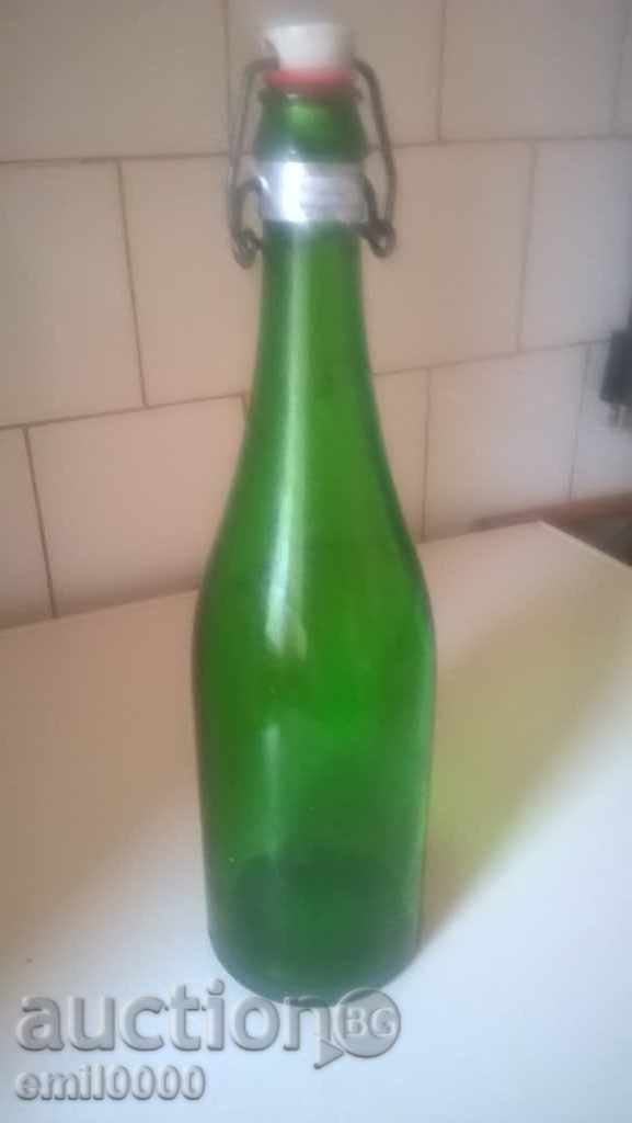 Δημοπρασία Παλιά γυάλινη φιάλη (φιάλη) Δημοπρασία Παλιά γυάλινη φιάλη (φιάλη)